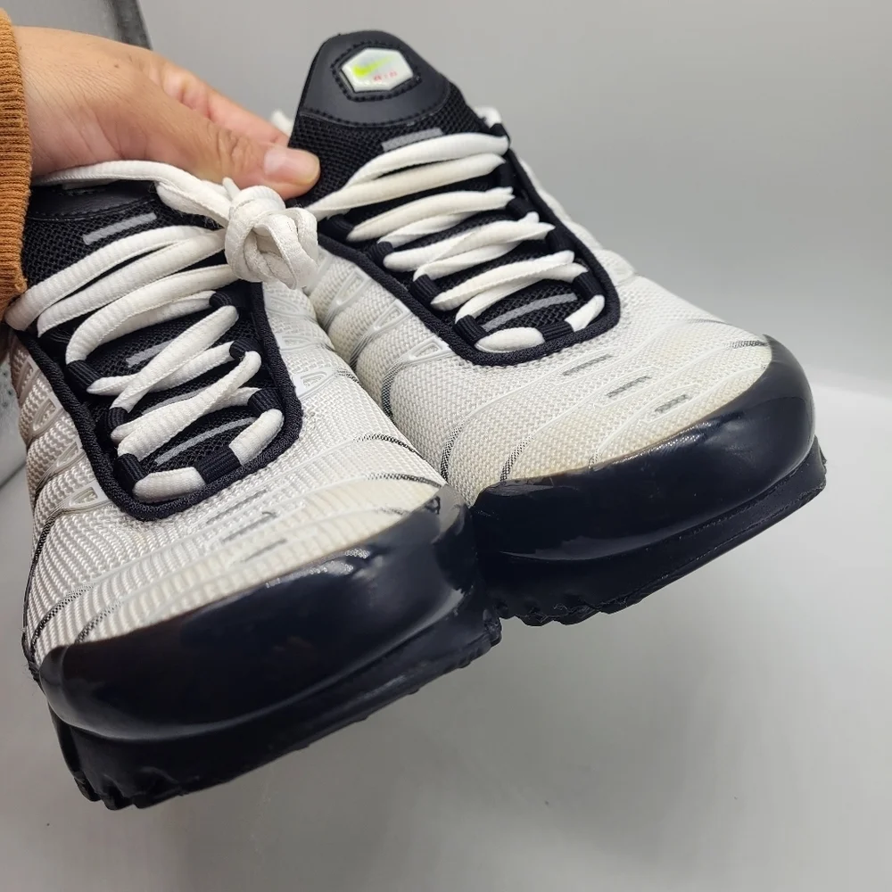 Nike pre loved